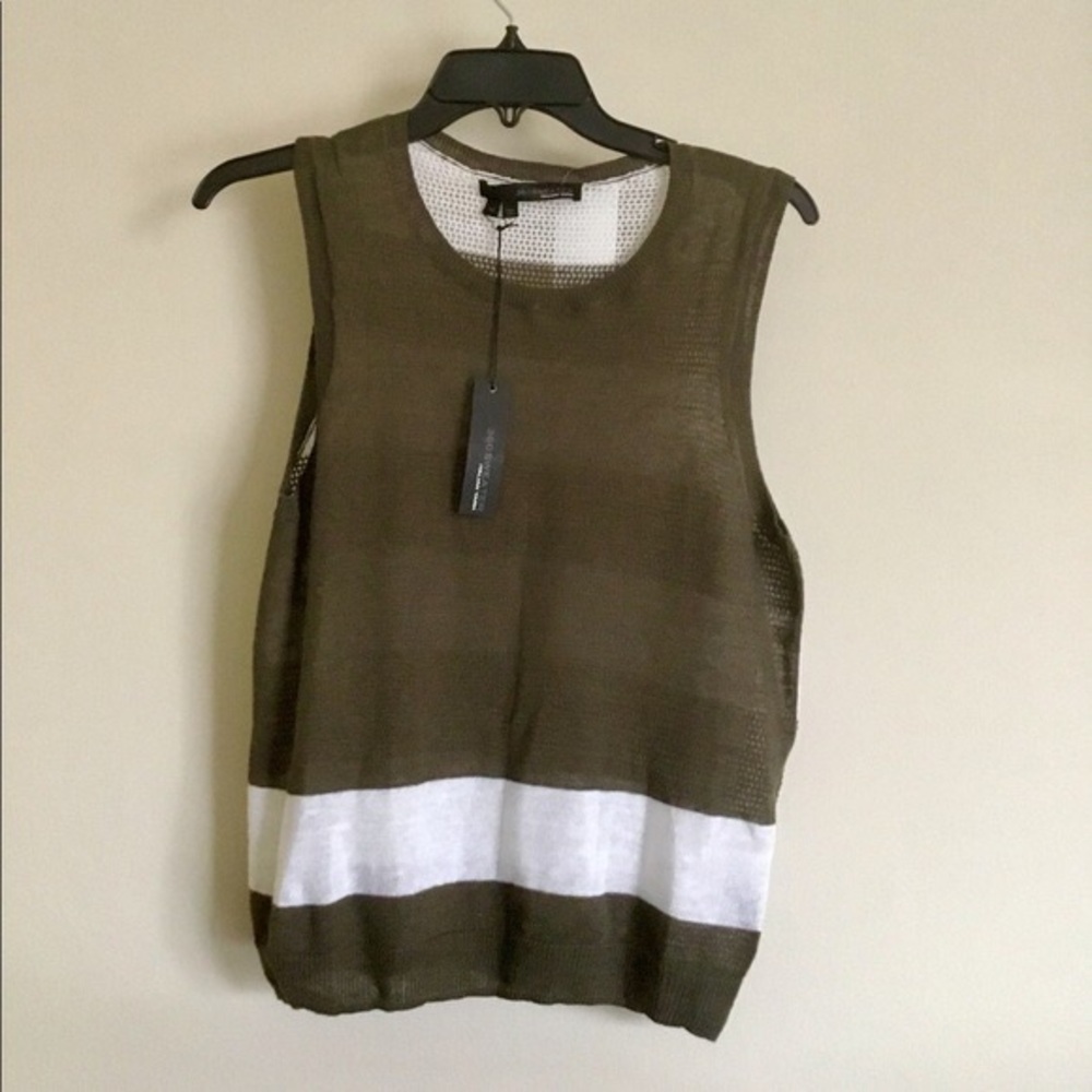 NWT 360SWEATER Striped sleeveless Sweater